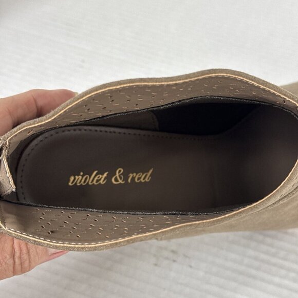 Violet & Red Jackson Women's 10 Lazer Cut Topline Bootie Taupe NWOB 9320 - Picture 3 of 15